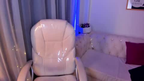 Snapshot of nathalyy_ds chatting on October 2025 07:28:02 AM nathalyy_ds online show from October 2025 07:28:02 AM