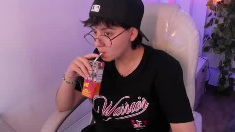 nathalyy_ds online show from April 2026 09:39:33 PM