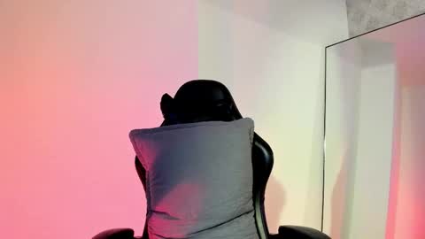 Snapshot of nathan_baker__ chatting on November 2025 11:35:01 AM nathan_baker__ online show from November 2025 11:35:01 AM