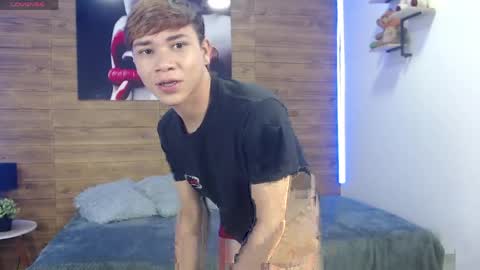 nathanclay online show from April 2026 04:17:02 AM