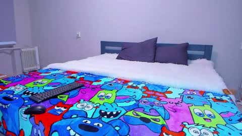 Tisha online show from March 2025 10:41:01 AM