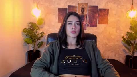 Natalia online show from November 2025 03:42:02 AM