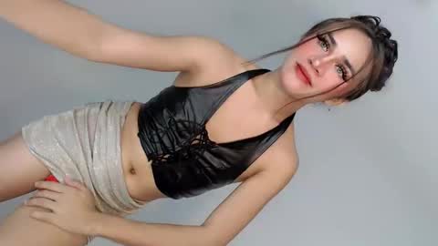 Snapshot of nattayah chatting on May 2026 02:11:01 PM Nathalie smith online show from May 2026 02:11:01 PM