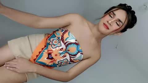 Snapshot of nattayah chatting on June 2026 05:13:02 AM Nathalie smith online show from June 2026 05:13:02 AM