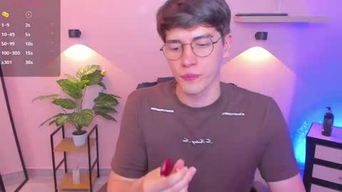Nathaniel online show from May 2026 02:39:01 AM