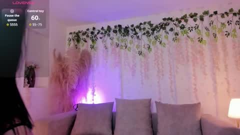 Snapshot of natti_london chatting on November 2025 06:16:02 AM natti_london online show from November 2025 06:16:02 AM