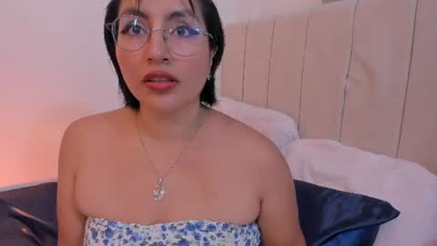 Nathalie online show from July 2026 08:14:01 PM