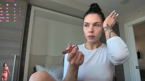 Snapshot of nattywithoutdaddy chatting on January 2025 08:58:02 PM NATTY FIERROS online show from January 2025 08:58:02 PM