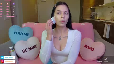 Snapshot of nattywithoutdaddy chatting on January 2025 09:53:02 PM NATTY FIERROS online show from January 2025 09:53:02 PM