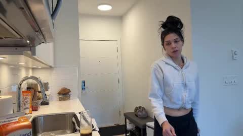 Snapshot of nattywithoutdaddy chatting on September 2025 10:24:02 PM NATTY FIERROS online show from September 2025 10:24:02 PM