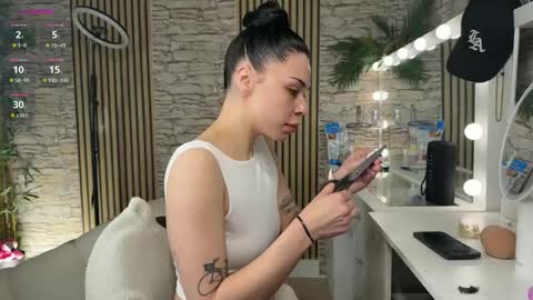 Snapshot of nattywithoutdaddy chatting on January 2026 06:54:02 PM NATTY FIERROS online show from January 2026 06:54:02 PM