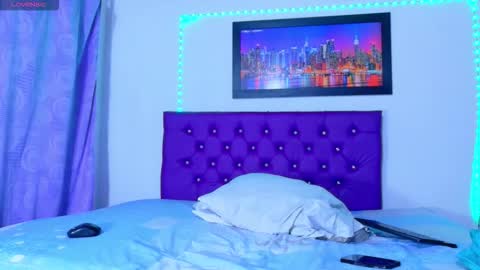 Snapshot of naturalboobs1 chatting on November 2025 11:10:02 AM Annie online show from November 2025 11:10:02 AM