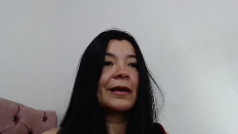 Snapshot of naturally_mature chatting on March 2025 04:36:02 AM Sammy online show from March 2025 04:36:02 AM