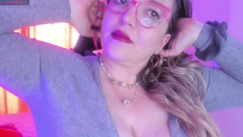 Nataly online show from February 2025 06:39:01 PM