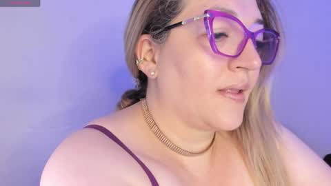 Snapshot of naty__mature_ chatting on May 2026 07:11:01 PM Nataly online show from May 2026 07:11:01 PM