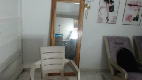 Stella Mcqueen online show from July 2026 10:24:01 AM