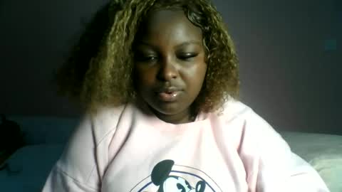 Snapshot of naughti_garlie chatting on June 2026 06:50:01 PM naughti_garlie online show from June 2026 06:50:01 PM