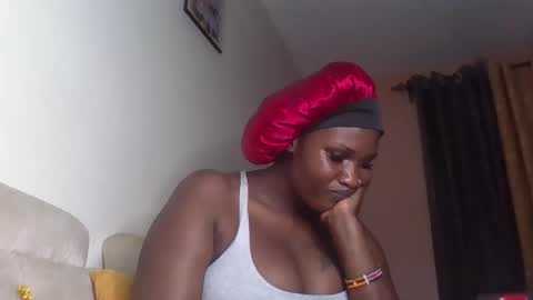 naughty8779 online show from November 2025 07:25:01 PM