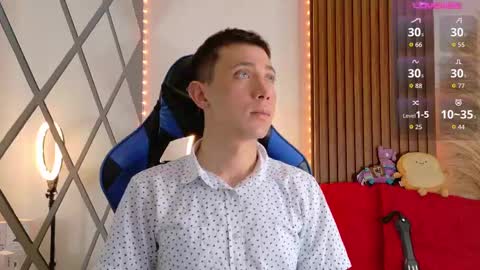 Christopher  Chris online show from September 2025 01:11:01 PM