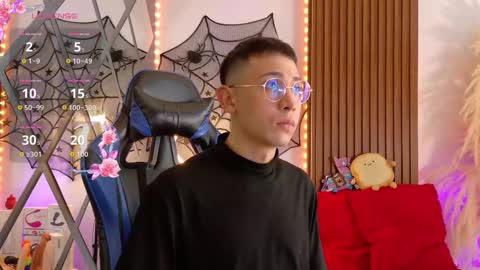 Christopher  Chris online show from October 2025 11:51:02 AM