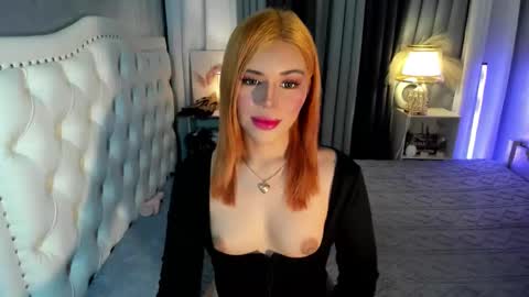 Anna online show from October 2025 01:26:02 AM