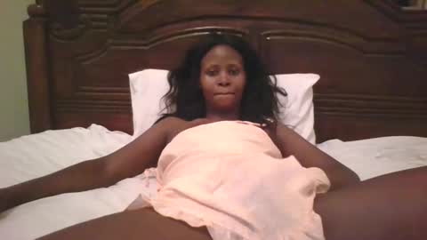 alisha online show from October 2025 05:04:02 AM