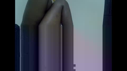 Snapshot of naughty_baddie5 chatting on November 2025 06:43:02 PM candy online show from November 2025 06:43:02 PM