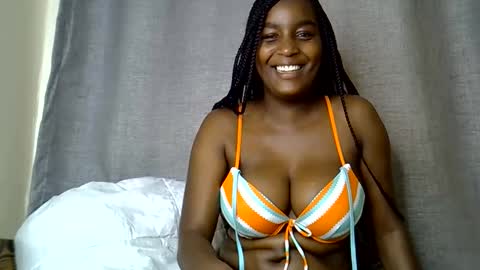 Bettybooby online show from May 2026 02:22:02 PM