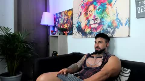 Miller online show from November 2025 12:21:02 AM