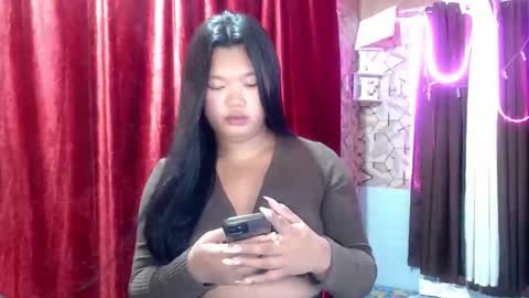 Snapshot of naughty_kate18 chatting on April 2026 12:36:02 AM KATE online show from April 2026 12:36:02 AM