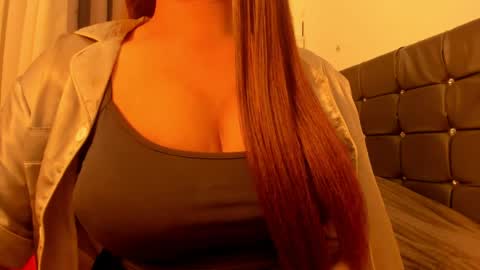 LEXY online show from April 2026 06:10:01 PM