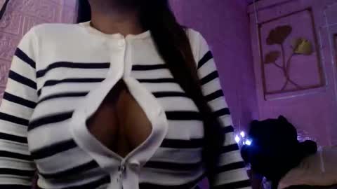 Snapshot of naughty_lorien143 chatting on May 2026 01:05:02 PM naughty_lorien143 online show from May 2026 01:05:02 PM