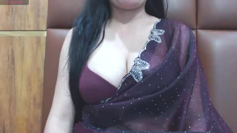 Snapshot of naughty_love489696 chatting on June 2026 06:06:02 PM riya online show from June 2026 06:06:02 PM