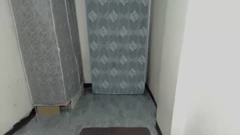 naughty_loverxx online show from April 2026 06:49:01 AM