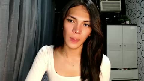 Snapshot of naughty_princess24 chatting on June 2026 06:15:01 AM Ariela online show from June 2026 06:15:01 AM