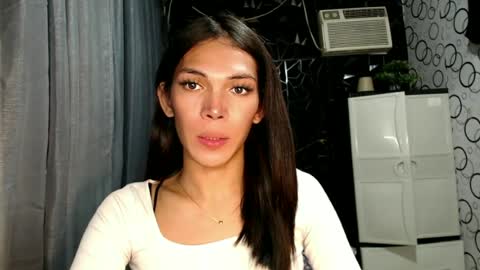 Snapshot of naughty_princess24 chatting on June 2026 05:42:02 AM Ariela online show from June 2026 05:42:02 AM