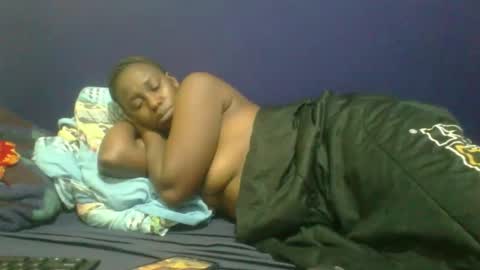 Snapshot of naughty_slender2 chatting on May 2026 11:23:04 PM jn online show from May 2026 11:23:04 PM