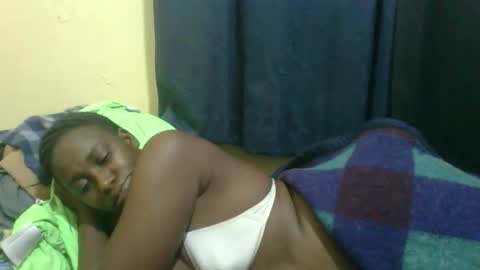 Snapshot of naughty_slender2 chatting on May 2026 05:27:02 AM jn online show from May 2026 05:27:02 AM