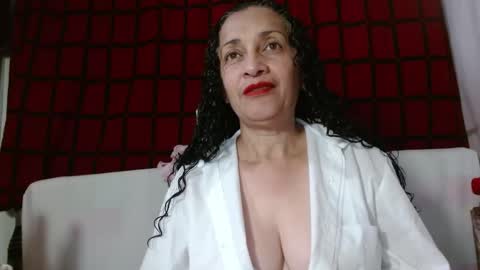 Snapshot of naughty_tita chatting on June 2026 05:55:02 AM Tita Madurita online show from June 2026 05:55:02 AM