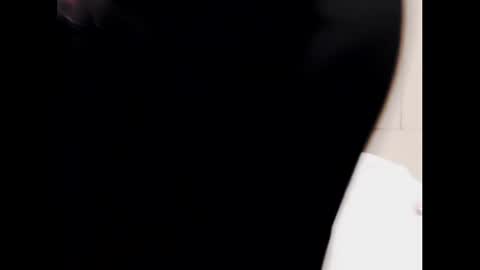 Snapshot of naughtyjenniferxx chatting on November 2025 09:25:02 PM Jenny online show from November 2025 09:25:02 PM