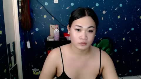 Snapshot of naughtyluna_xxx chatting on August 2026 04:56:02 AM Pretty Luna online show from August 2026 04:56:02 AM