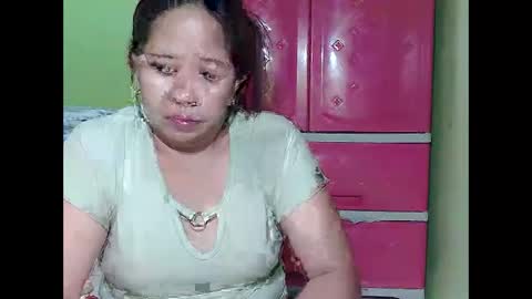 Snapshot of naughtymom26 chatting on September 2025 02:37:02 AM naughtymom26 online show from September 2025 02:37:02 AM