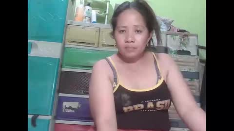 naughtymom26 online show from February 2026 04:33:02 AM