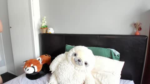 Gigi Chu  online show from February 2026 01:56:02 PM