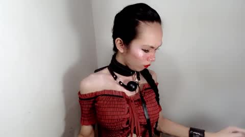 Snapshot of naughtypetiteangel chatting on September 2025 10:03:02 PM naughtypetiteangel online show from September 2025 10:03:02 PM