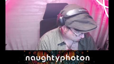 naughtyphotons online show from March 2025 06:39:02 AM