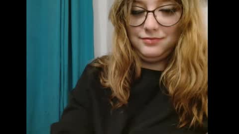 Snapshot of naughtyrapunzel7 chatting on March 2026 11:08:01 PM Ella - Naughty Rapunzel online show from March 2026 11:08:01 PM