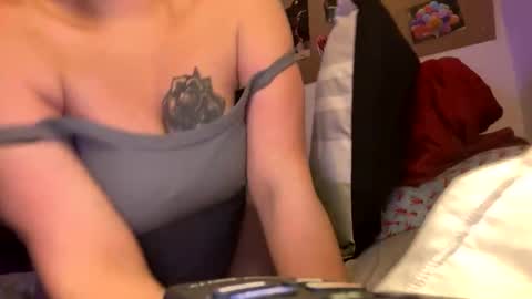 naughtyred23 online show from November 2025 07:33:02 AM