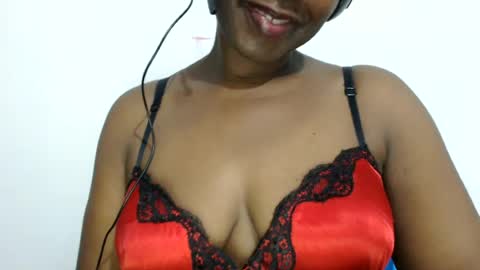 Snapshot of naughtyshy28 chatting on June 2026 09:56:02 PM Sweet Naughty Shy online show from June 2026 09:56:02 PM