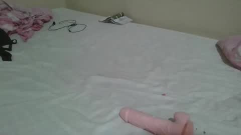 naughty online show from November 2025 08:05:01 PM